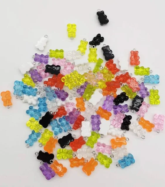 TIHOOD 100 PCS Resin Gummy Bear Pendant Colorful Bear Candy Charms Cartoon Bear Keychains Necklace Charm Cute Bracelet Accessories for Child DIY Craft