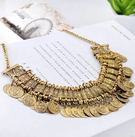 LUREME Vintage Engraved Coin Bib Statement Necklace Clavicle Necklace (01003295)