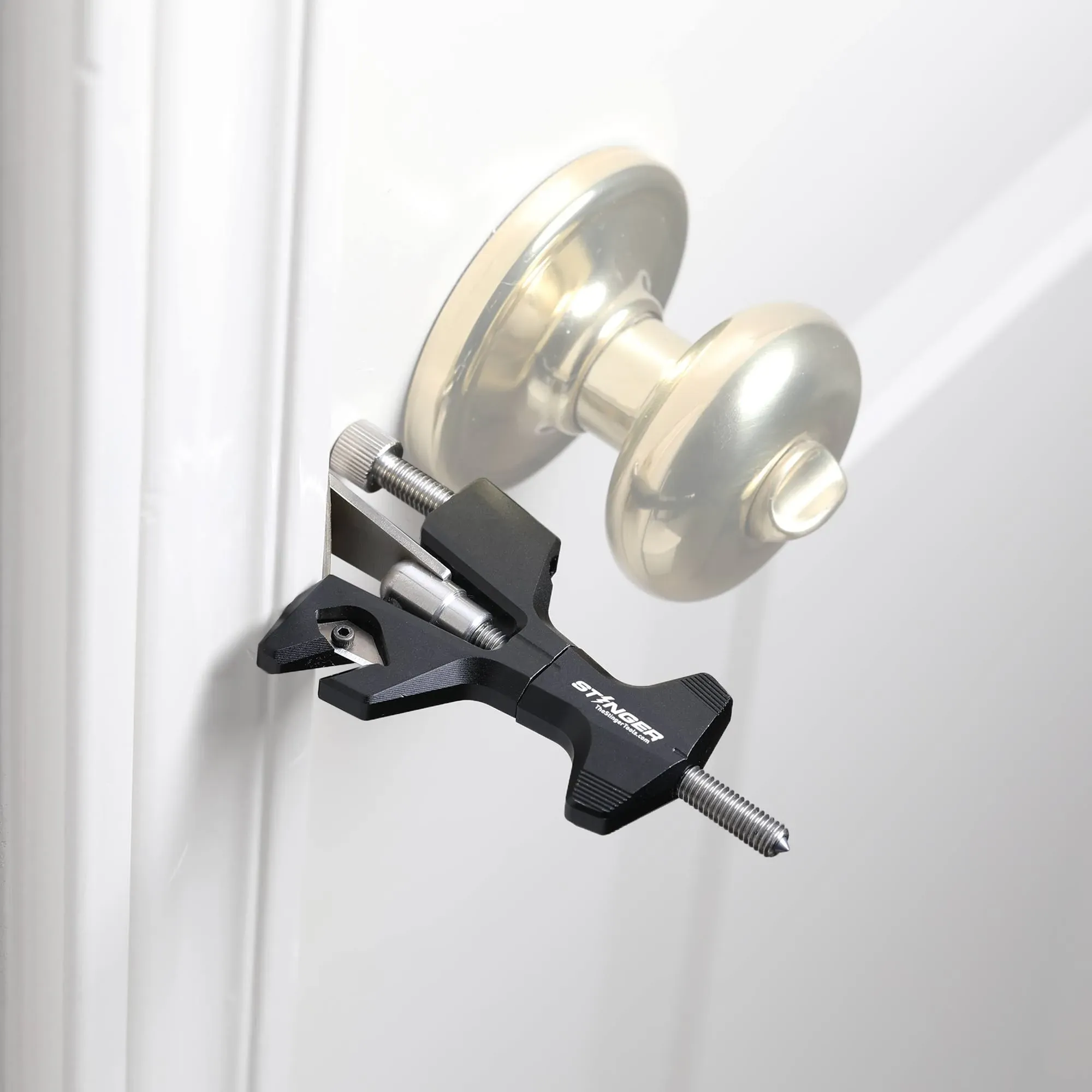 Stinger Starship Travel Door Lock