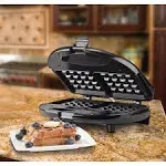 750 W Dual Black Nonstick Waffle Maker