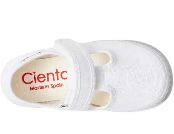 Cienta Canvas Sneaker