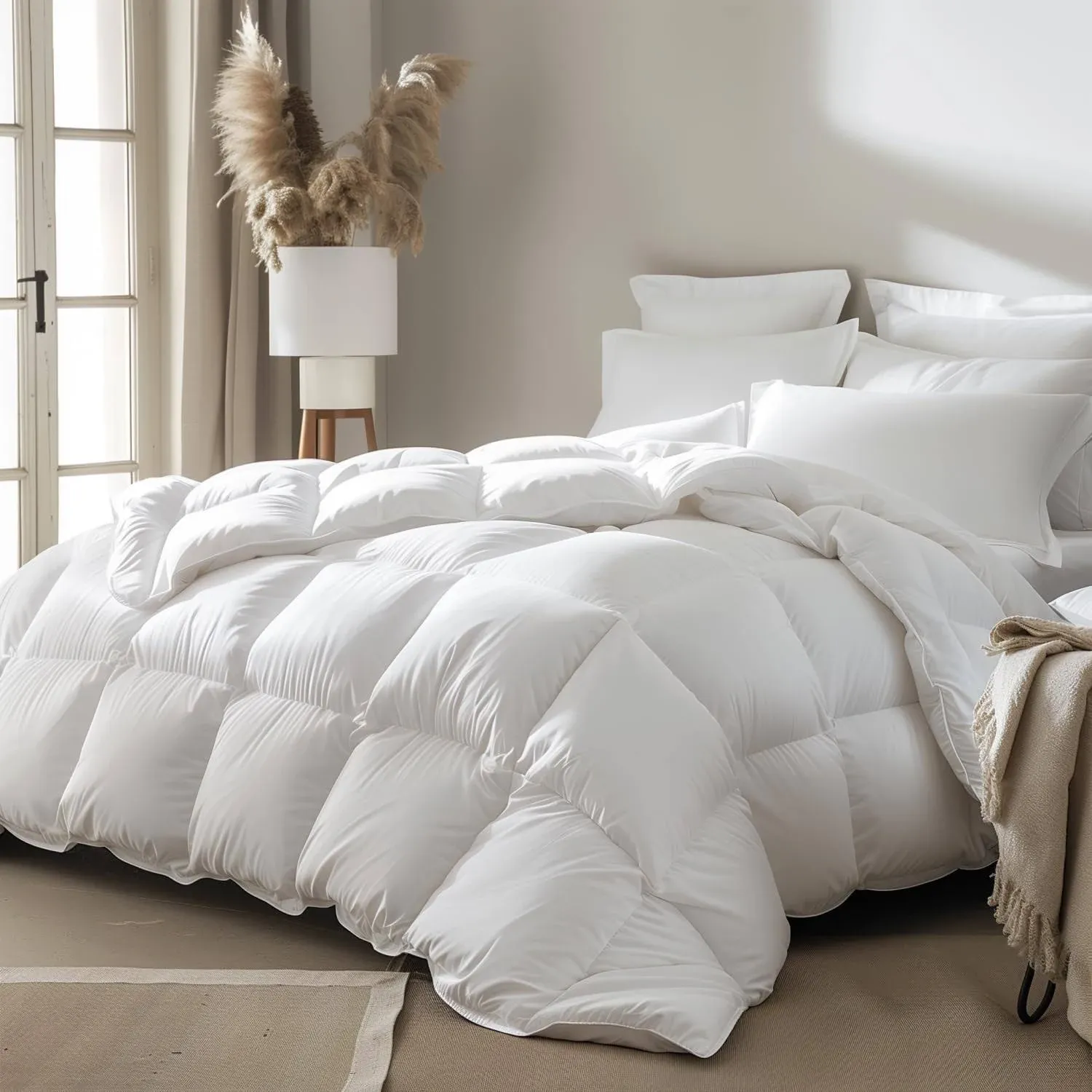  Feather Down Comforter Full/Queen Size, Ultra Fluffy Queen/Full White