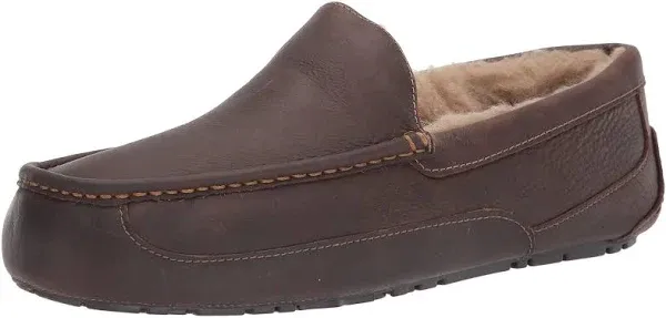 UGG Men's Ascot Leather Slipper