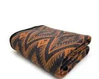 Merino Wool Blanket Warm Thick Washable 87x63 Large Throw Outdoors Camping Super