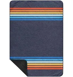 Rumpl Coast Retro Rays Everywhere Mat