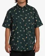 Billabong Men's Sundays Mini Short Sleeve Shirt