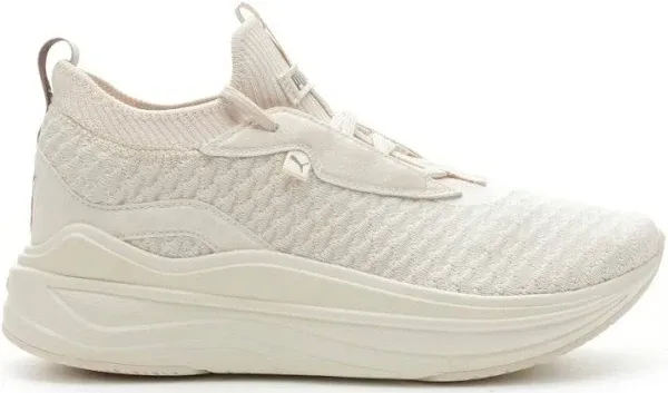 Puma Women's Softride Stakd Premium WNS Sneaker