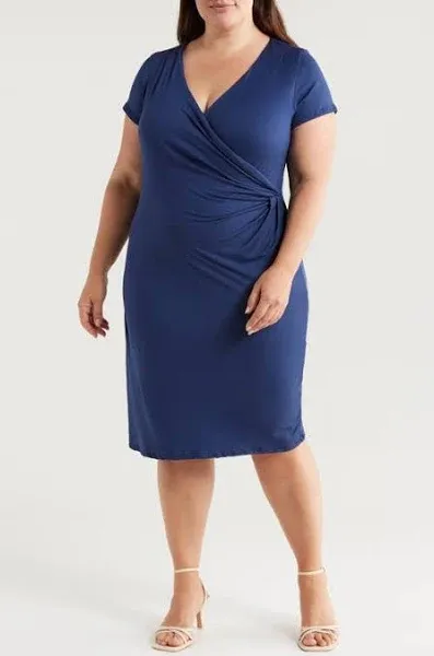 Plus Size 24seven Comfort Apparel Short Sleeve V-Neck Faux Wrap Dress Women's