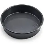 Chicago Metallic 9 inch Round Cake Pan