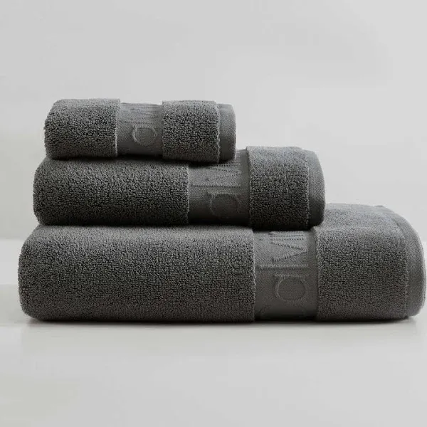 Calvin Klein - Towel Set, Super Soft Premium Cotton Towels with Zero Twist Construction, Modern Bathroom Decor, Oeko-Tex Certified (Iconic Solid Grey, 3-Piece)