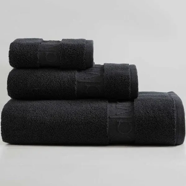 Calvin Klein - Towel Set, Super Soft Premium Cotton Towels with Zero Twist Construction, Modern Bathroom Decor, Oeko-Tex Certified (Iconic Solid Black, 3-Piece)