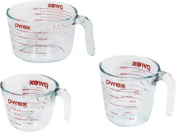 Pyrex 2 Cup Measuring Cup