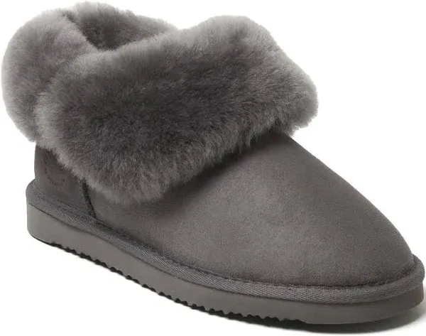 DEARFOAMS Women's Perth Genuine Shearling Foldover Boot