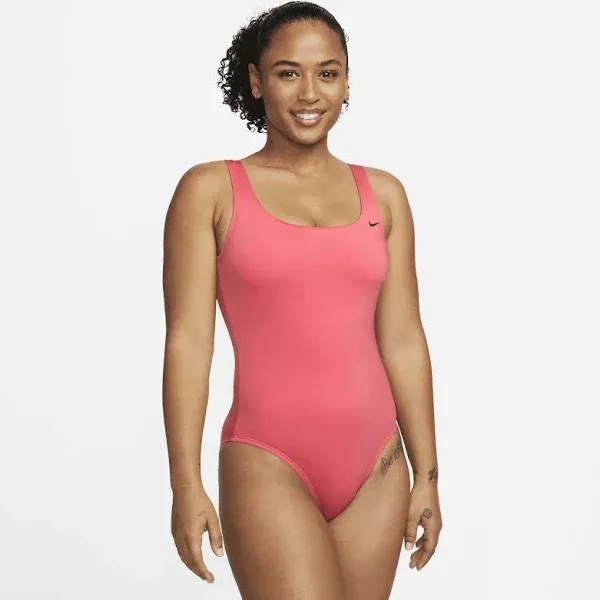 Nike Women's Essential U-Back One-Piece Swimsuit