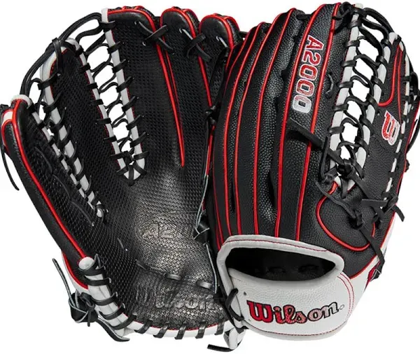 2023 Wilson A2000 Baseball Glove