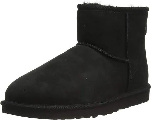 UGG Men&#039;s Classic Mini Boot, Black