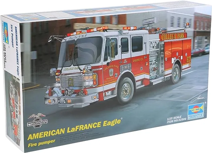 Trumpeter 1/25 American LaFrance 2002 Eagle Fire Pumper