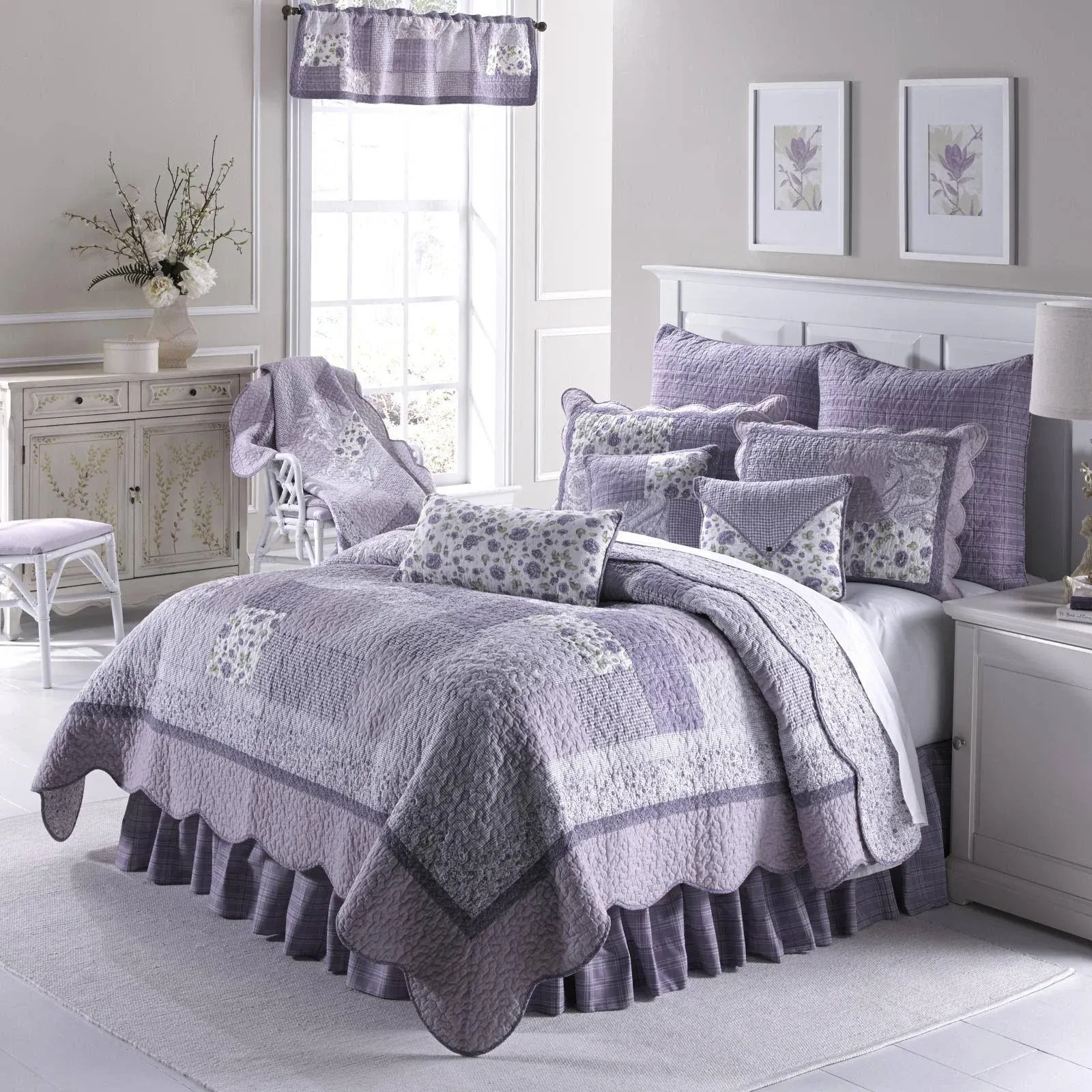 Donna Sharp Lavender Rose Quilt Size: Full/Queen