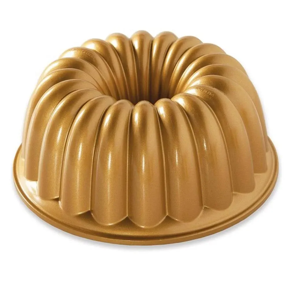 Nordic Ware Elegant Party Bundt Pan