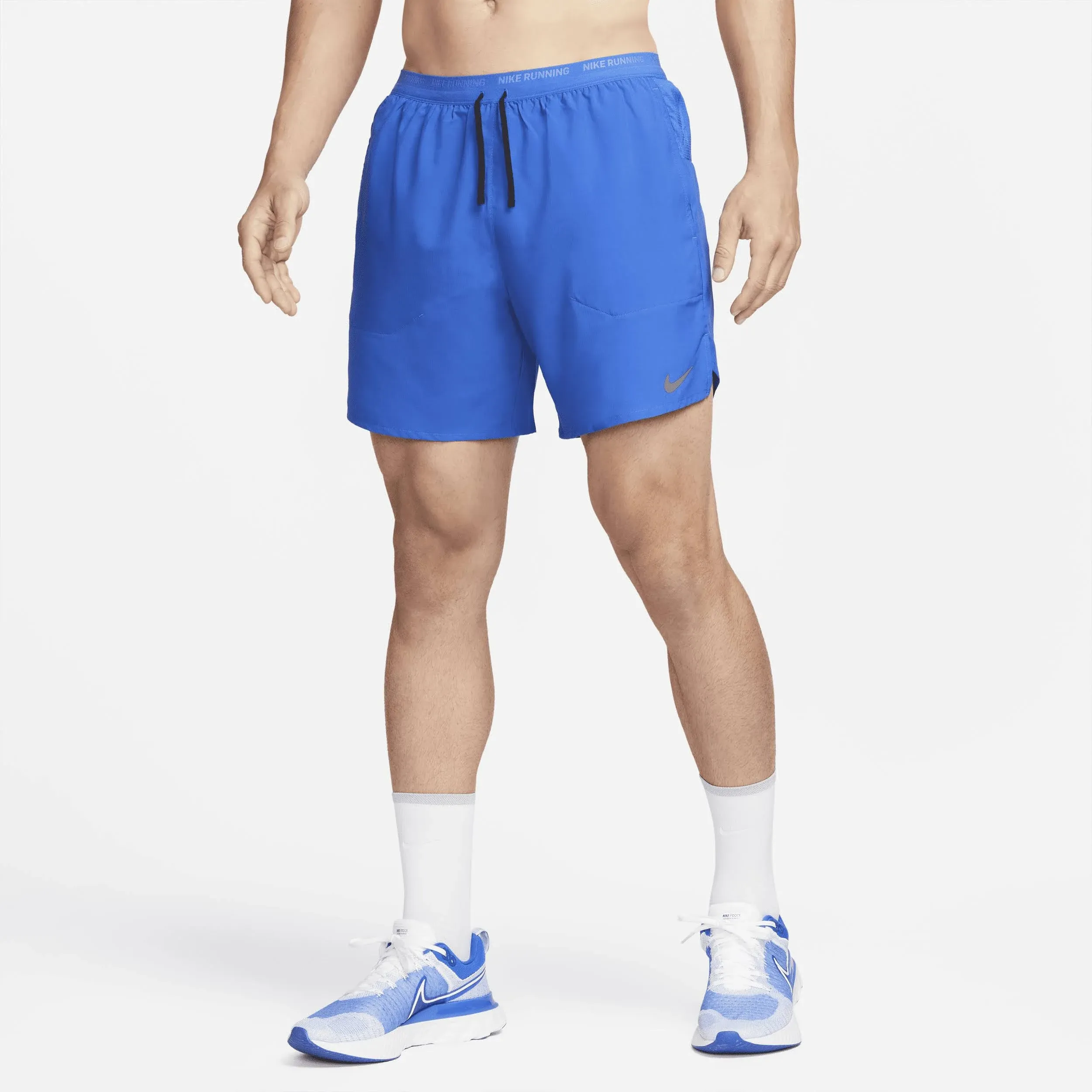 "Nike Dri-FIT Stride 7'' Short Heren"