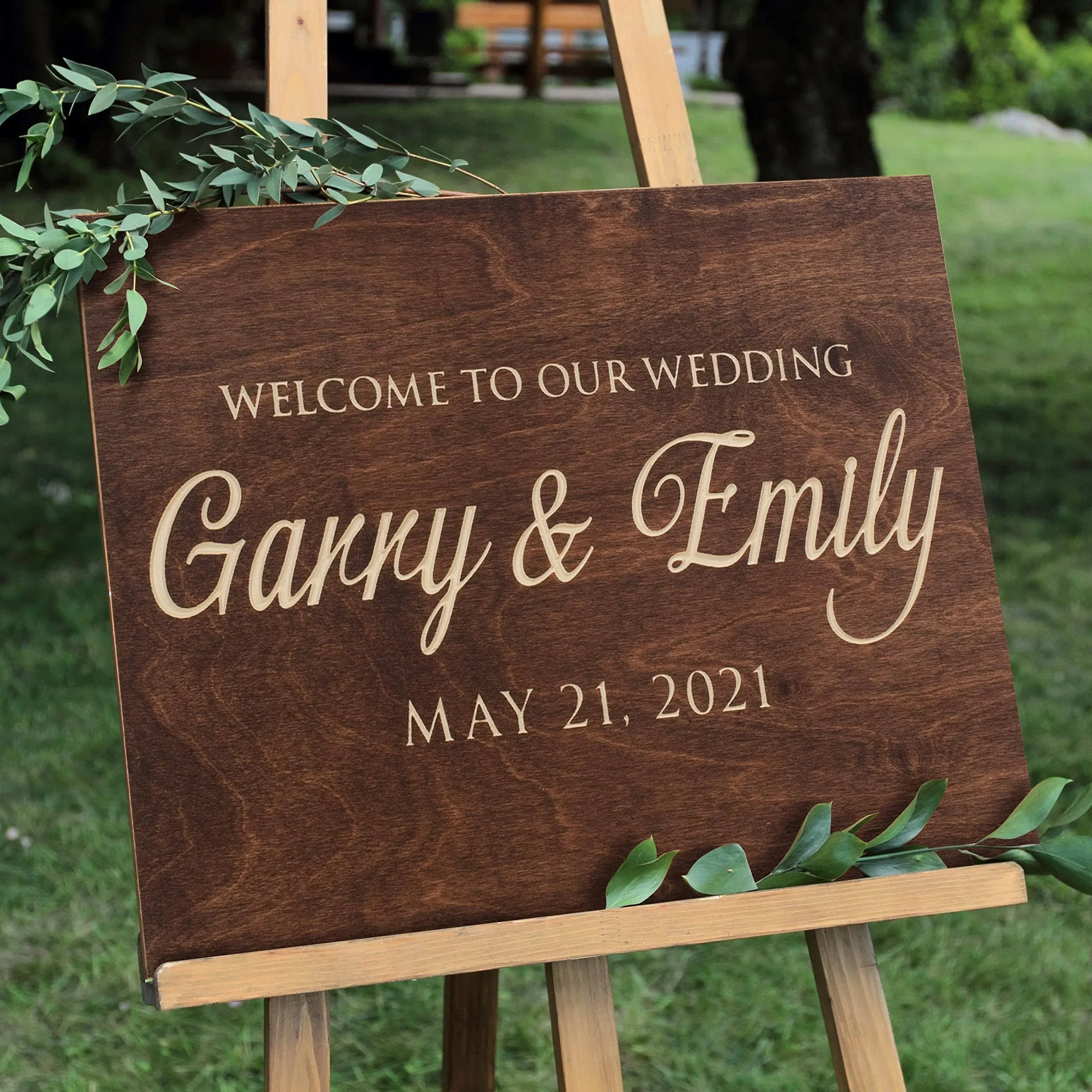 Personalized Wedding Welcome Sign | Custom Wood Sign for Wedding | 2 Optional Shapes, 4 Optional Sizes, 5 Wooden Colors - Wedding Plaque for Welcome