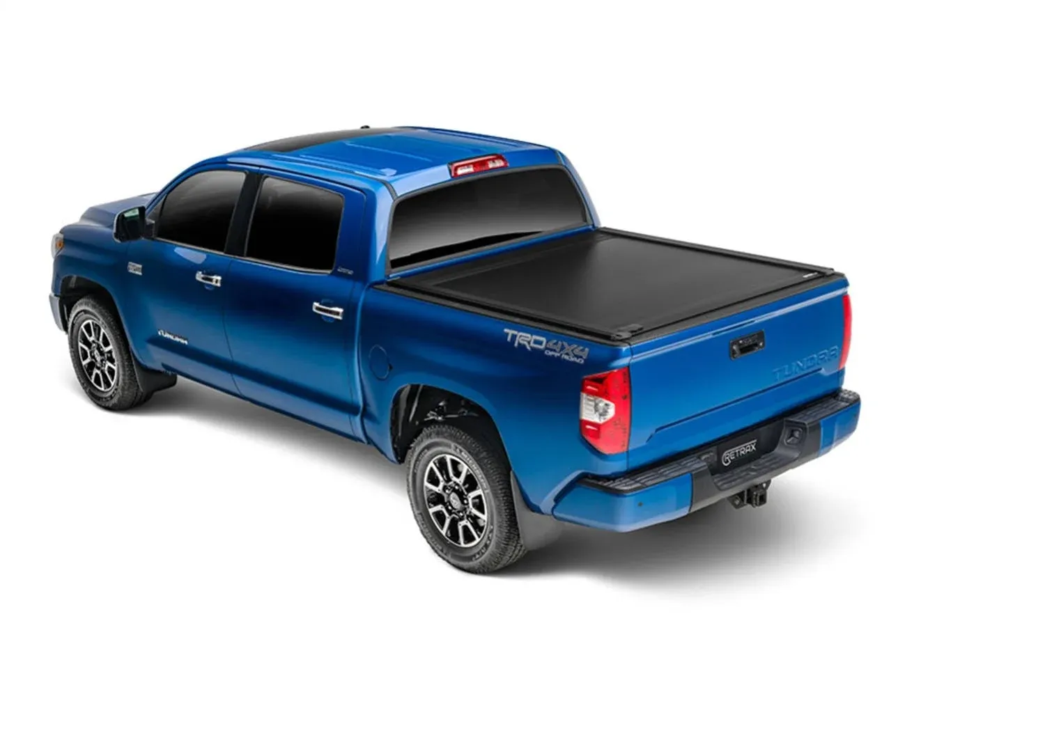 RealTruck Retrax RetraxONE XR Retractable Truck Bed Tonneau Cover | T-60861 | Fits 2022 - 2024 Toyota Tundra w/ Deck Rail System 5' 7" Bed (66.7")