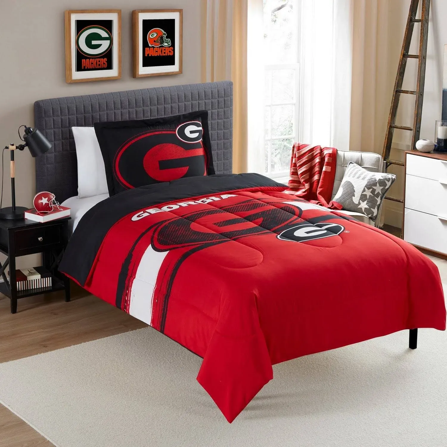 Northwest NCAA Georgia Bulldogs Comforter & Sham Set Twin/Twin XL