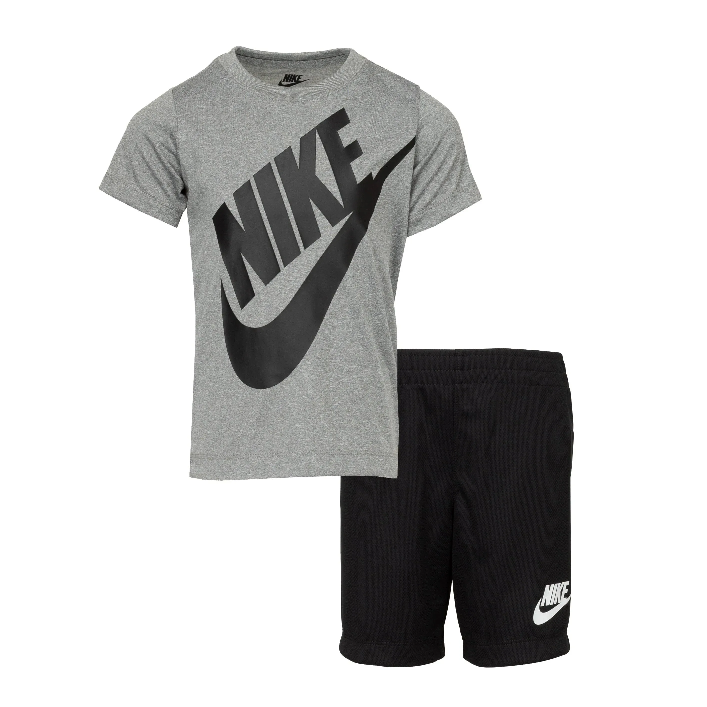 NEW with tags Nike shirt &amp; short set. 4T