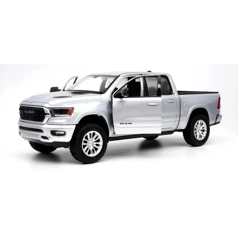 Motormax 2019 Ram Rebel 1500 Crew Cab Pickup Truck Blue Metallic American ...