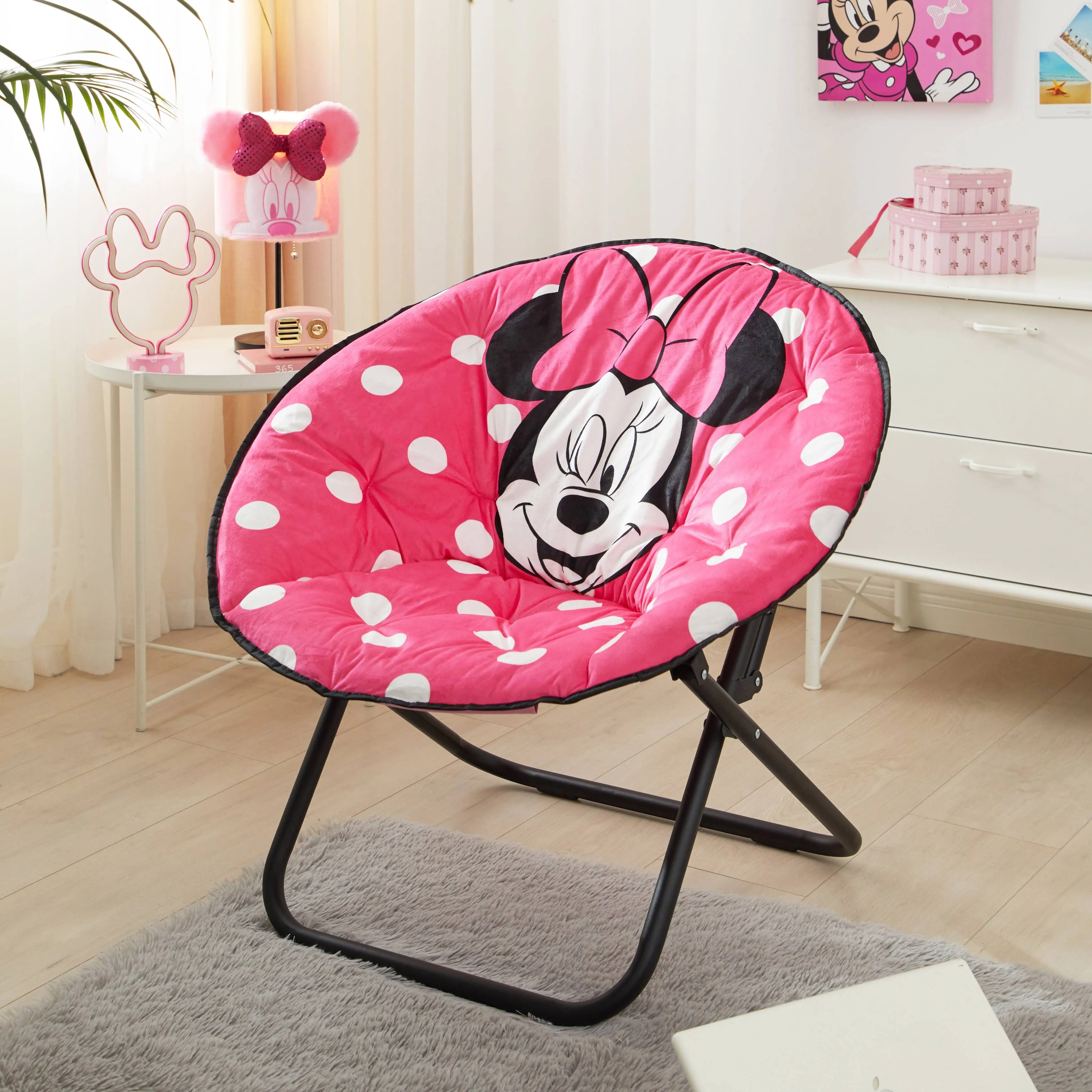 Idea Nuova Minnie Mouse Foldable Saucer Chair