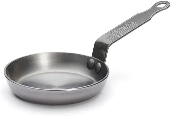 de Buyer MINERAL B Carbon Steel Egg & Pancake Pan - Naturally Nonstick - Made in France