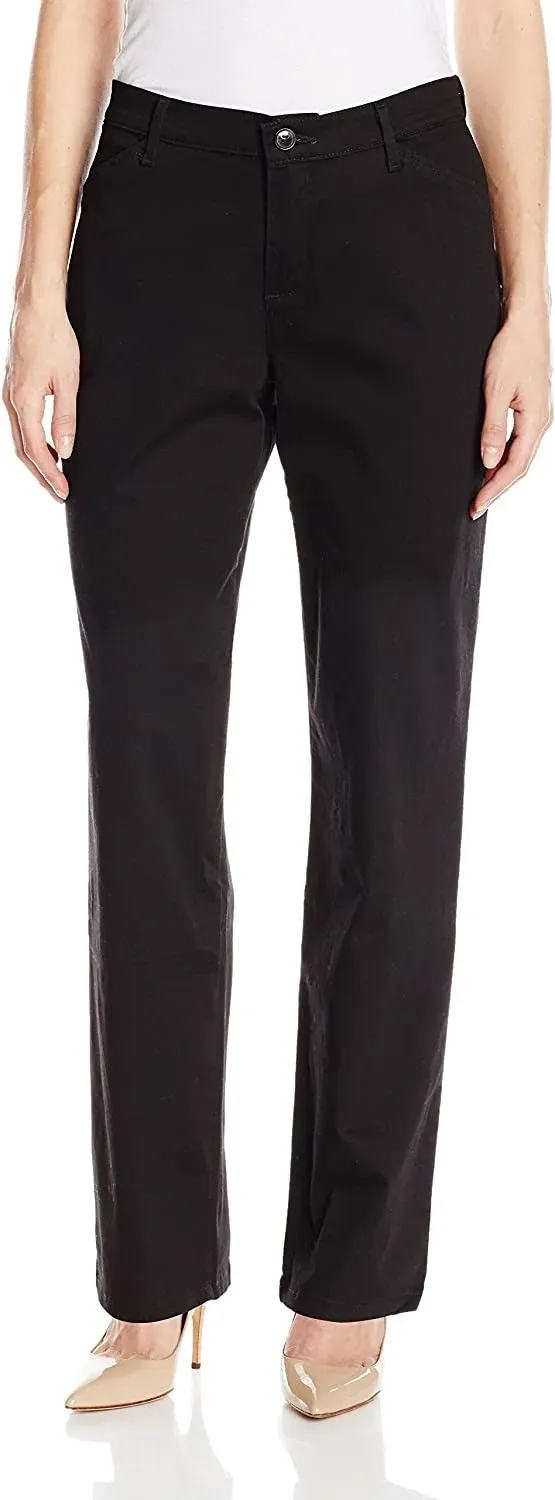 Lee Women's Relaxed Fit Straight Leg Pant