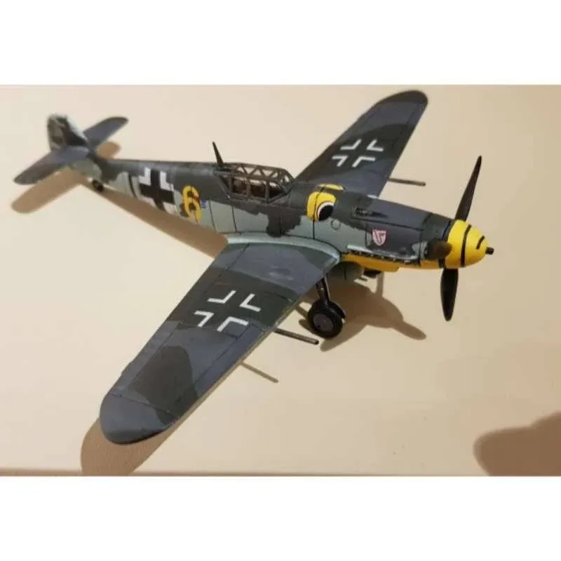 Airfix Messerschmitt Bf109G-6 1:72 Scale Plastic Model Plane A02029B