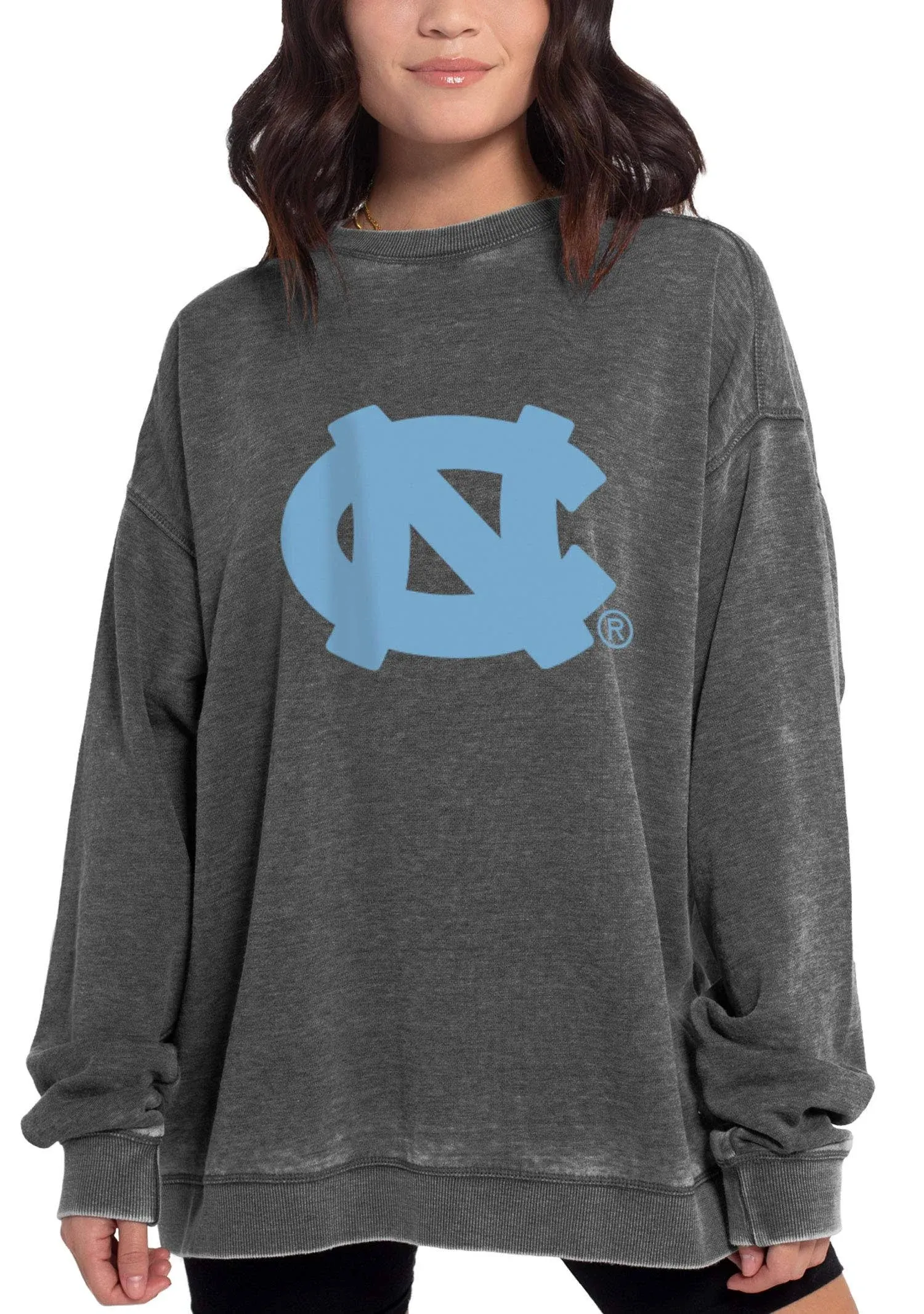 chicka-d NCAA North Carolina Tar Heels Womens Campus Pullover, Charcoal, Small ...