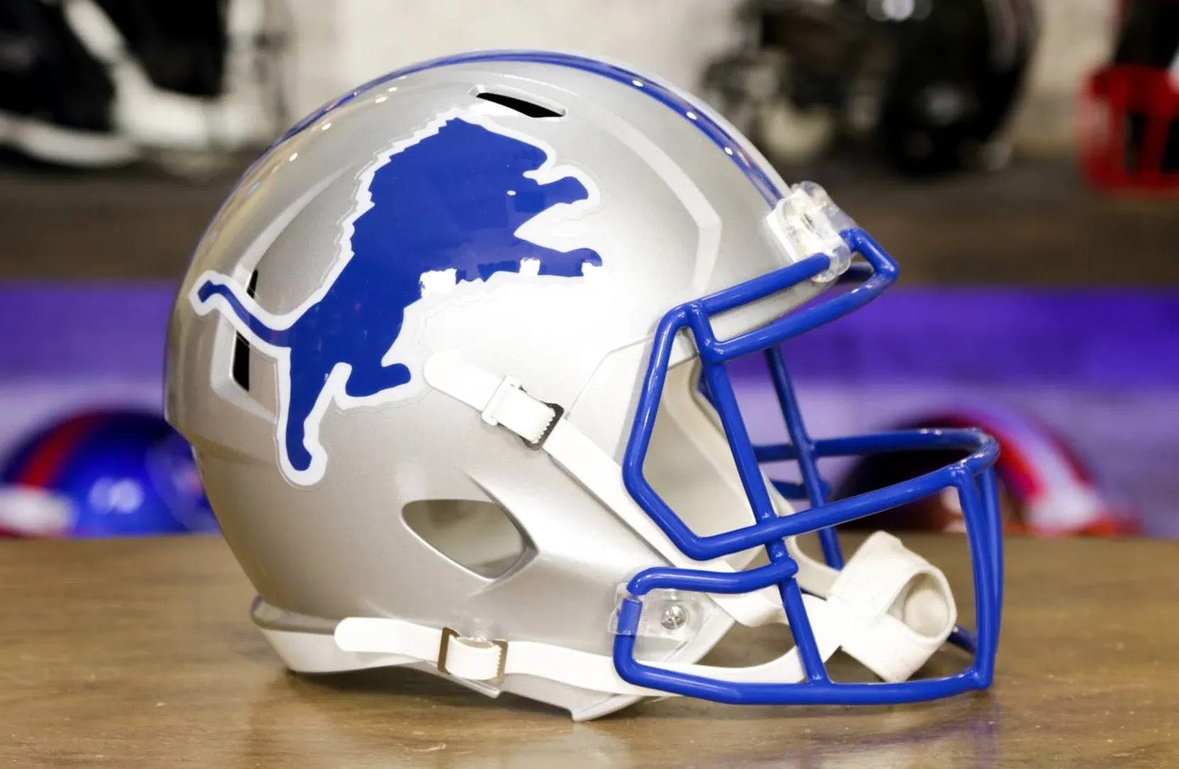 DETROIT LIONS 1983-2002 THROWBACK Riddell SPEED Replica Football Helmet