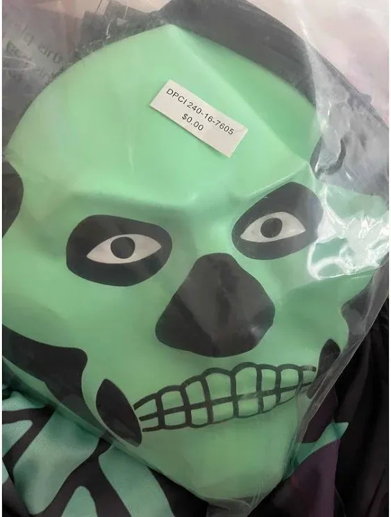 2022 Fortnite Skull Trooper Green Glow Halloween YOUTH Costume Large NEW