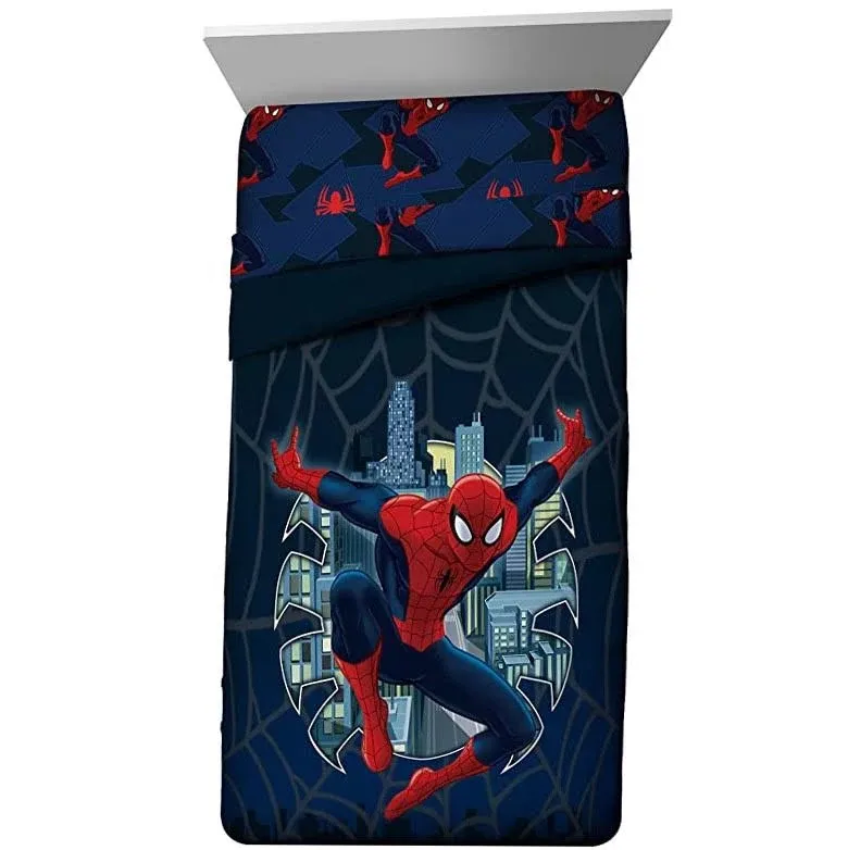 Marvel Spiderman Saving The Day Blue Twin/Full Reversible Comforter